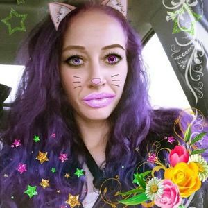 Meet your Posher, Constance